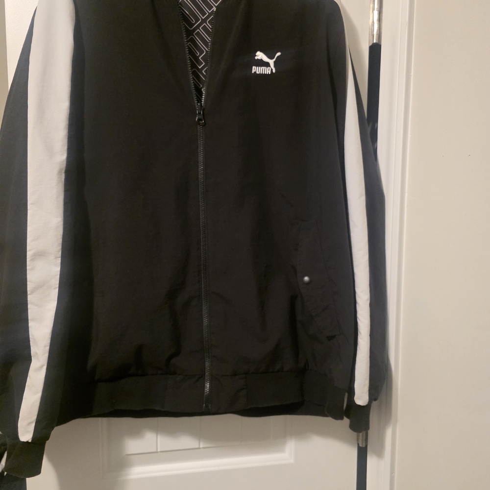 Puma Men's Black and Gray Bomber Jacket (Reversible)